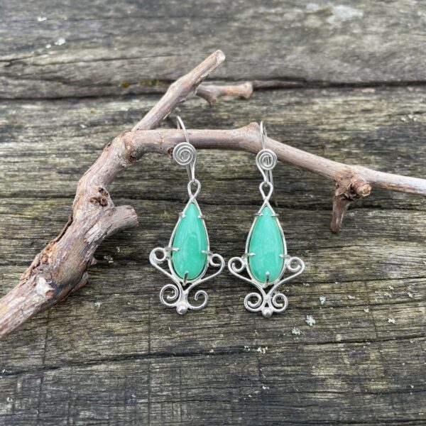 chrysocolla-green-earrings-curly-front-sandrakernsjewellery