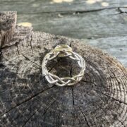 garnet-silver-plaited-ring-red-flat-sandrakernsjewellery