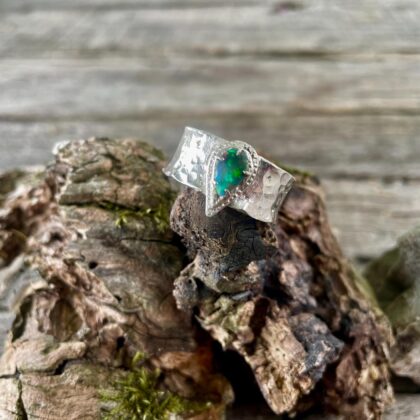 opal-ring-extured-silver-blue-sandrakernsjewellery