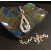 prassiolite-pendant-silver-faceted-rear-sandrakernsjewellery