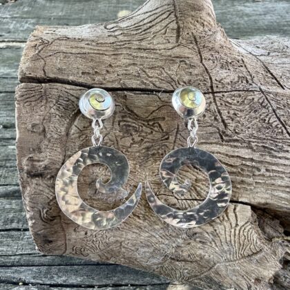 silver-earrings-spiral-large-hammered-sandrakernsjewellery