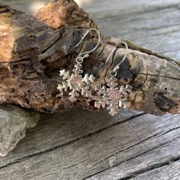 snowflake-earrings-silver-sandrakernsjewellery