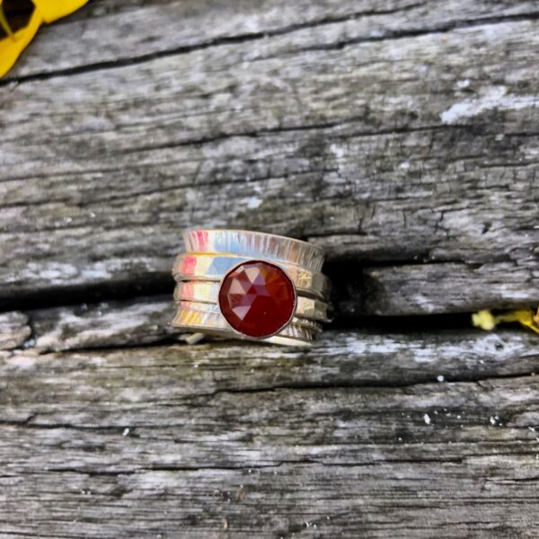 spinner ring-carnelian-chunky-hammered-top-sandrakernsjewellery