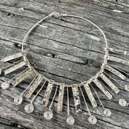 spiral-hammered-collar-necklace-silver-sandrakernsjewellery