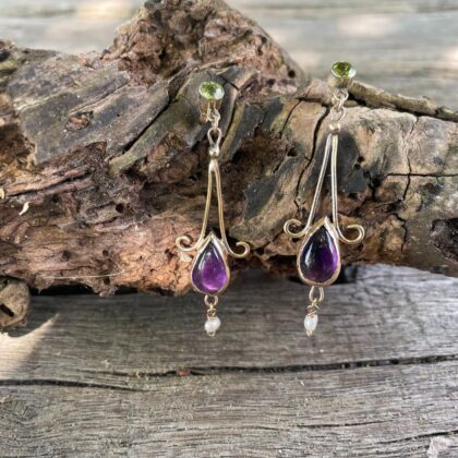 suffragette-earrings-gold-amethyst-peridot-pearl-top-sandrakernsjewellery